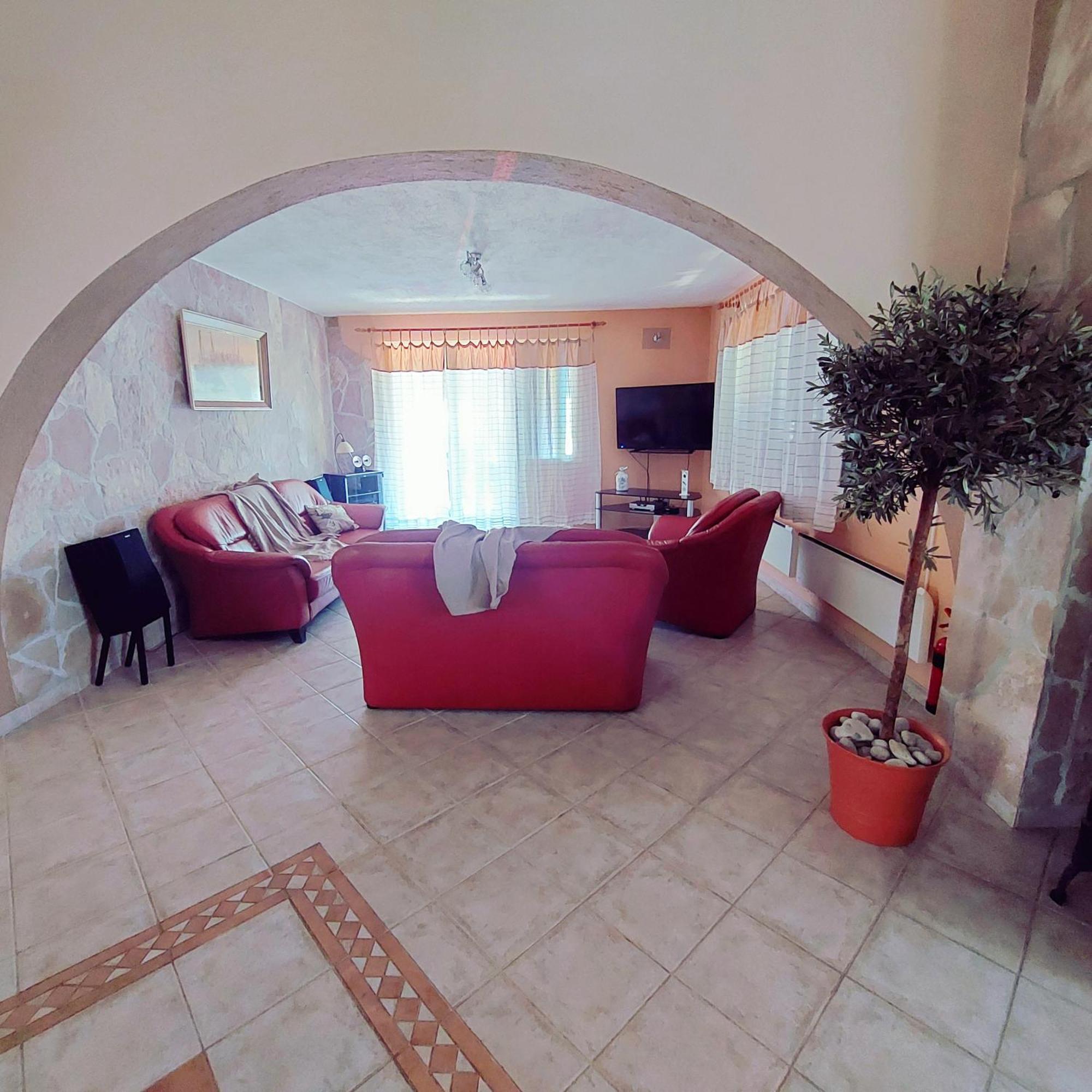Charming Nika With The Pool Villa